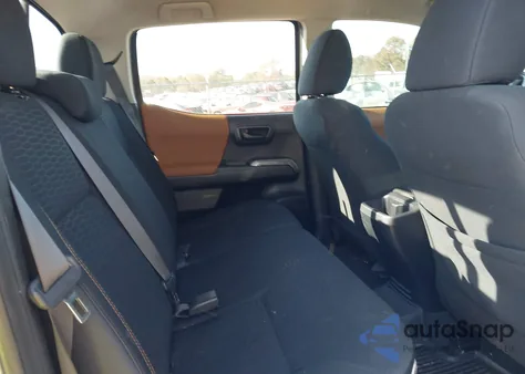 2017 Toyota Tacoma Sr5 V6 z USA, uszkodzony, nr VIN 3TMAZ5CN4HM026186